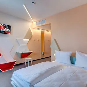Meininger Hauptbahnhof Hotel Heidelberg